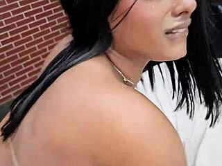 wild motel quickie with latina barbie babalu, wanna join?