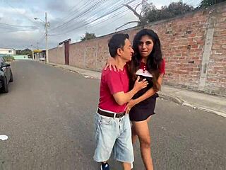 अगर पब्लिक पार्क में मेरी वाइल्ड गर्लफ्रेंड के साथ चुदाई करते पकड़े गए तो?