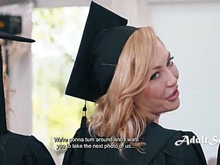 वाह! अदिरा अल्योर और बनी मैडिसन ने जंगली चुदाई फेस्ट में मज़ा लिया!