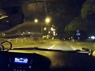 क्लब पार्टी के बाद मैं डर्टी स्लट, फ्रेंड्स के साथ वेट पस्सी लिक करती हूं