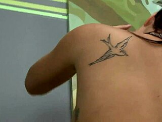 london keyes gets naughty in quickie action! 😜