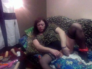 लाइव कैम पर 2 नॉटी एमेच्योर पकड़े गए