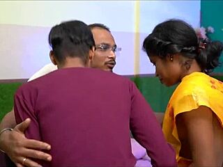 मेरी इनोसेंट देसी वाइफ को शेयर किया, वो रो रही है, प्लीज मत करो, हसबैंड कितना अनलकी