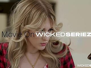 सनी गोल्ड मेलन्स सीन 1, Melody Marks के साथ शर्मीली ब्लॉन्ड एक्शन में!