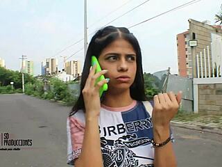 क्लासमेट स्टडी करने के बजाय सेक्स चाहती है?