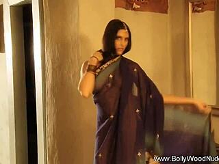 Dance of the erotic veil.