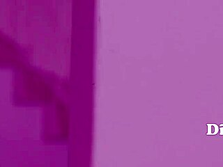 Teens Show Stepmom Wonders Of Strapon Play