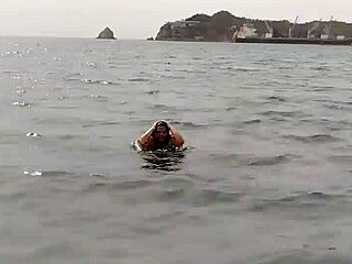 Latina Gordita's Huge Ass Excites On The Beach