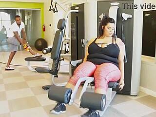 i love how rome major fucks my throat, chunky sofia rose adores bbc.