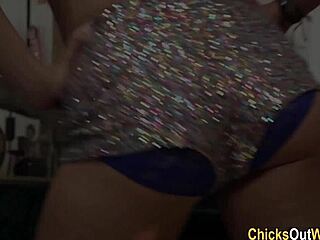 Aussie Amateur Behind the Scenes Solo with Toys