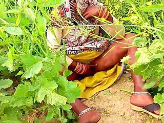 भारतीय आंटी के साथ बाहर जोरदार दर्दनाक चुदाई