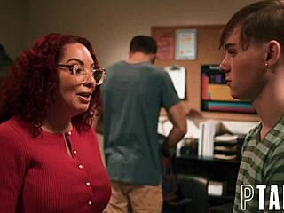 मॉमी के बड़े बूब्स और टैबू रियलिटी के साथ हार्डकोर एमेच्योर सीन