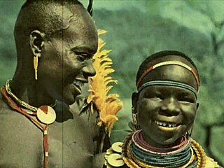 डार्क लैंटर्न एंटरटेनमेंट प्रेजेंट्स विंटेज वुमेन ऑफ द वर्ल्ड इन इरोटिक कॉन्फेशंस फ्रॉम अ विक्टोरियन जेंटलमेन्स सीक्रेट लाइफ