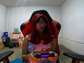 por favor juega con mi coñito y llénalo de leche