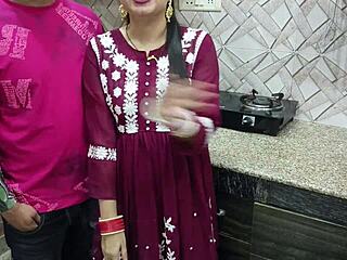 इंडियन देसी भाभी को देवर ने किचन में जोरदार ड्रिल किया, स्टीमी चुदाई