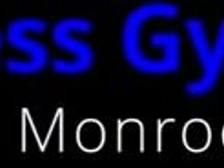 Dr. Tampa relaxes Mira Monroe during gynecology exam! 😊