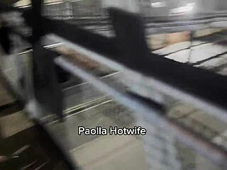 na passarela em plena br 153 a casada fudendo sem parar e fazendo alegria do motoristas que passam e curtem um sexo na rua com paolla hotwife � assim que funciona