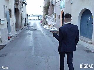 लिलिथ कैमिल की कामोत्तेजक डिलीवरी कास्टिंग!