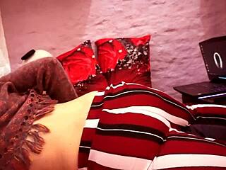 प्यार भरा पैशन और जोरदार गर्म गांड चुदाई