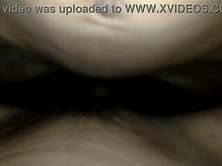 pretty amateur girl enjoys intimate wet moment