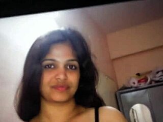 Indian Aunty Nude Body Par Cum Tribute Paati Hai