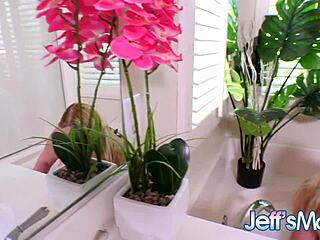 Chubby Blonde Luna Storms Teasingly Rubs Her Pussy In The Bathtub With Toys.