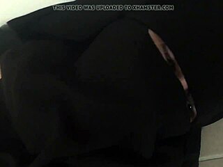 la belle kenza, क्या तुम वो अरब रंडी हो जिसकी हमें प्यास है?