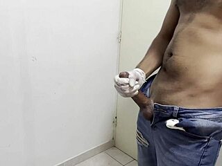 Homemade Interview with Screaming Athletic Bodybuilder