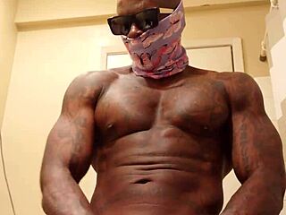 Hallelujah Johnson Worships Huge Bbc In Humiliation