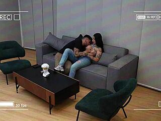 मैंने अपने फ्रेंड की सेक्सी कोलंबियन गर्लफ्रेंड को वर्कआउट के बाद पैशनेटली चोदा, पहले उसकी चूत चाटी