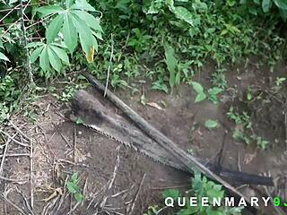 i met this ebony girl in the bush and she fucked me good