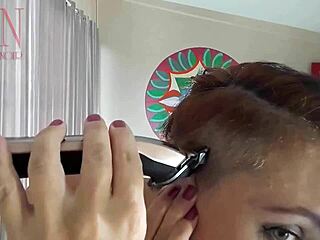 Regina noir, the adorable goddess, cuts her own hair naked on the beach 😍