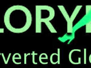 Check out this 4 on 1 anonymous fucking party with a blonde 😈