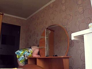 neighbor watches chubby milf through window pawg 😏