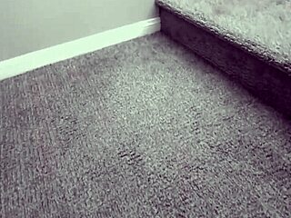 मरिया काज़ी मॉन्स्टर लंड से इंटेंस डॉगीस्टाइल में चिल्ला रही!