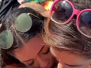 amigas procuravam um pau para sentar enquanto cornos bebiam sem dar aten��o dei o que elas tanto queriam uma grande rola pt 1