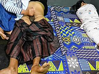 एमेच्योर इंडोनेशियन वाइफ अरब और एशियन गर्लफ्रेंड्स संग पति का लंड शेयर करती होममेड थ्रीसम ब्लोजॉब में