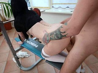 stuck so i'll use your dick for creampie in my pussy