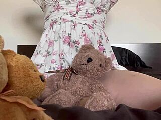 Daddys Little 18+ Sexy Teen Princess Returns from School for Lollipop Fetish Show