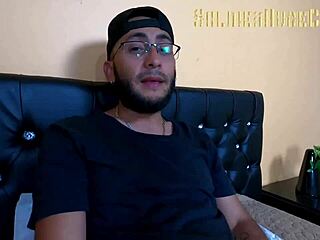 I fucked this delicious chubby Colombian BBW who messaged me on social media, starting with a deepthroat blowjob.