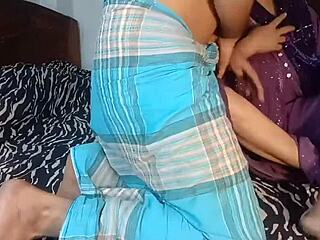 I can't believe this desi big boobs wife in hijab got a closeup blowjob. Then we went hardcore with doggystyle fucking in the bedroom group session.