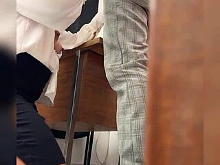 maestra mexicana madura con alumno en salon de clases sexo publico video casero al aire libre