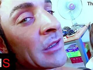 सुपर सेक्सी लड़की थ्रीसम में इंटेंस डबल चुदाई से डबल फक होती है