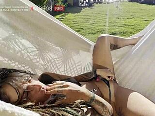 एमेच्योर कपल बीच चालेट में डॉगीस्टाइल चुदाई, बड़ा लंड झेल पाएंगे?