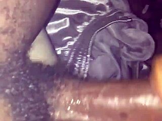 अरे विलीकम-एक्सएक्सएक्स कार में गंदी चुदाई कर रही बड़े काले मॉन्स्टर लंड से?