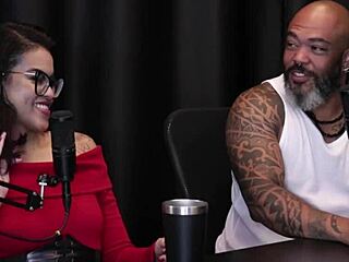 Why did you request so many fitness porn contents, Jordanna Gomes Japa Joh? Mom gave money after knowing on sheer red?