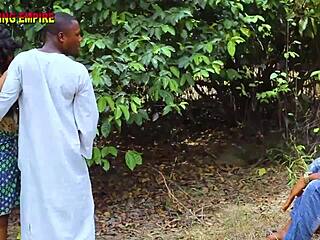 गोलमटोल राजा की बीवी जंगल में दो मोटे लंड पोर्नस्टार्स से चुदाई