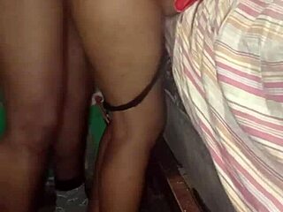 एंजेलिका सेज़ उंगली चूसते हुए टाइट चूत की जोरदार पेलाई में कराह रही?