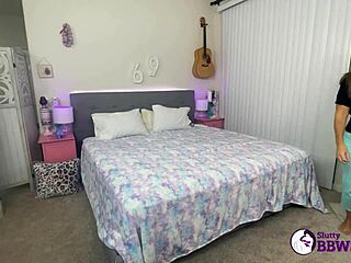 Slutty Bbws Give Behind Scenes Look at Cameron Skye Lesbian Masturbation