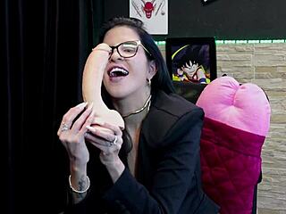 hey, morena, ready to show off that boquete after admitting you faked orgasmo and did beijo triplo? leticia braga in sheer red lingerie for this brazilian casting!